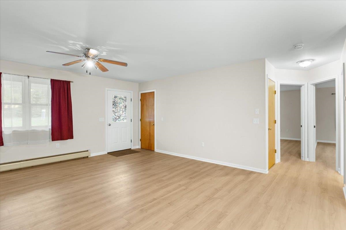 91 Oak Ridge Road Bethlehem, NH 03574 - Photo 6 of 33