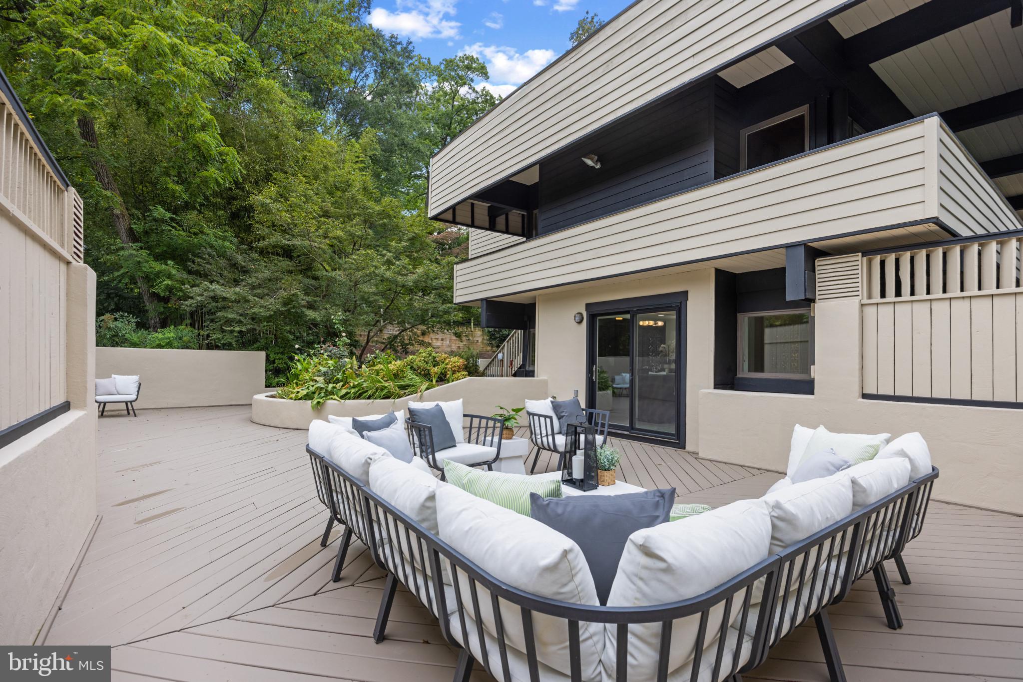 7828 Southdown Road Alexandria, VA 22308 - Photo 45 of 50 Gallery Image 45