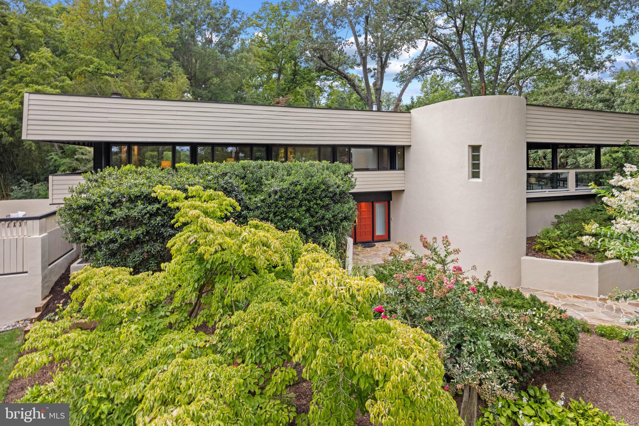 7828 Southdown Road Alexandria, VA 22308 - Photo 49 of 50 Gallery Image 49