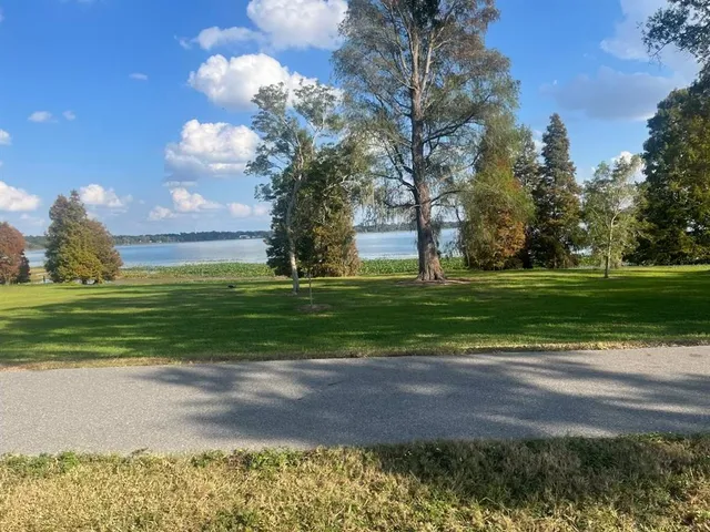 a view of a golf course
