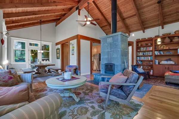 $795,000 | 9490 St John Road, Hyampom, CA 96046