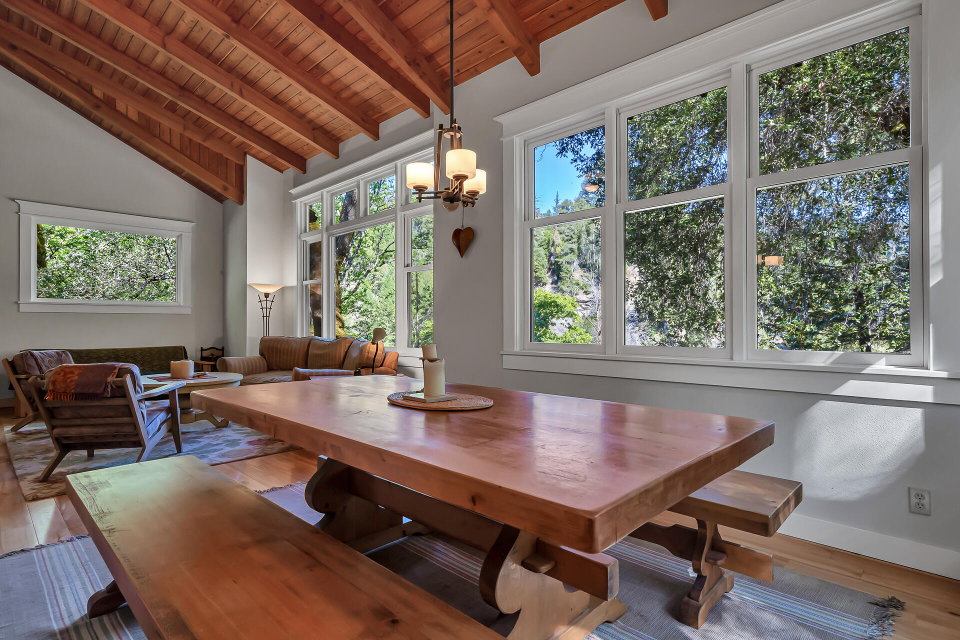 9490 St John Road Hyampom, CA 96046 - Photo 18 of 56 Dining Room