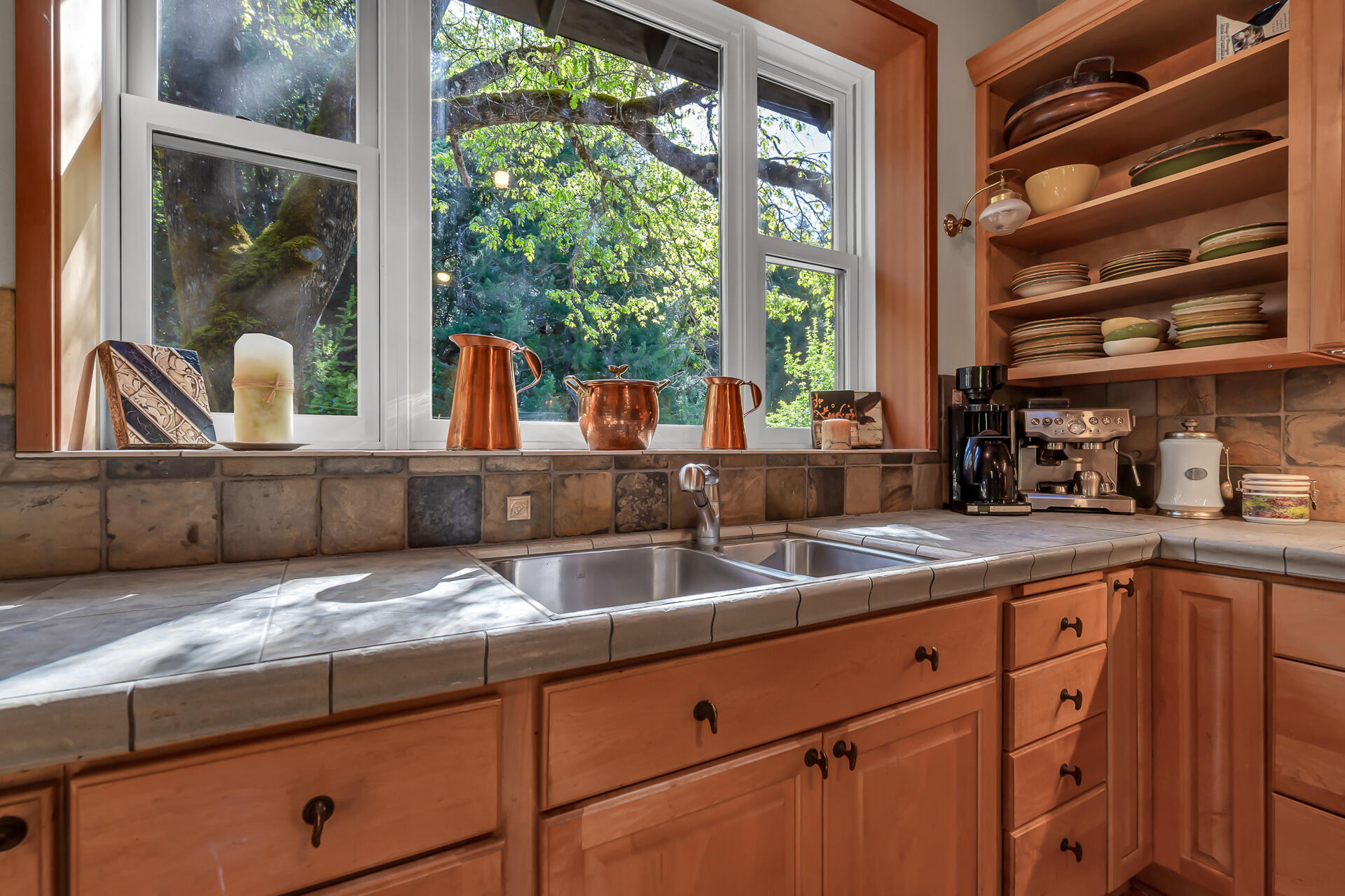 9490 St John Road Hyampom, CA 96046 - Photo 27 of 56 Kitchen