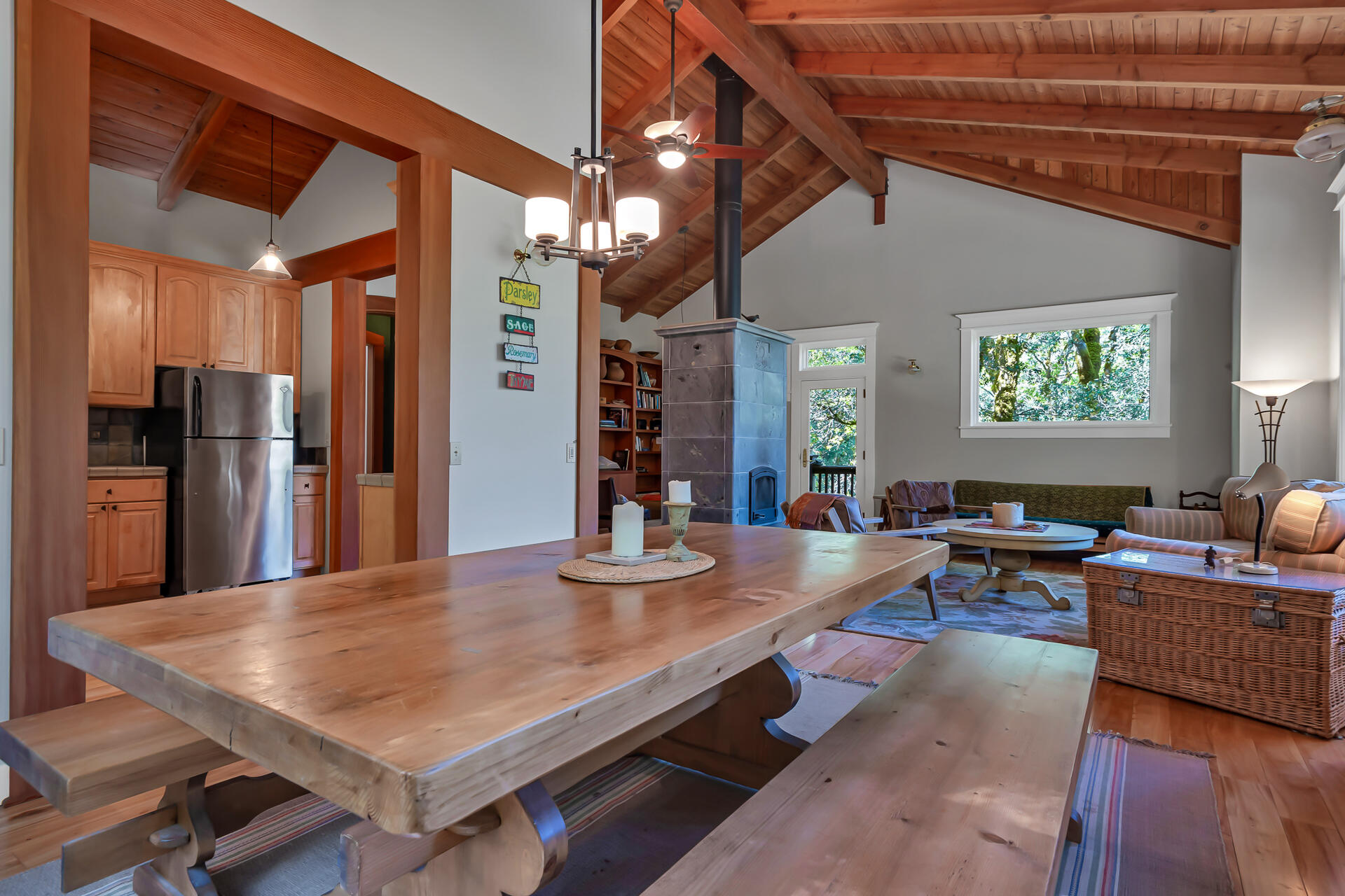 9490 St John Road Hyampom, CA 96046 - Photo 3 of 56 Dining Room