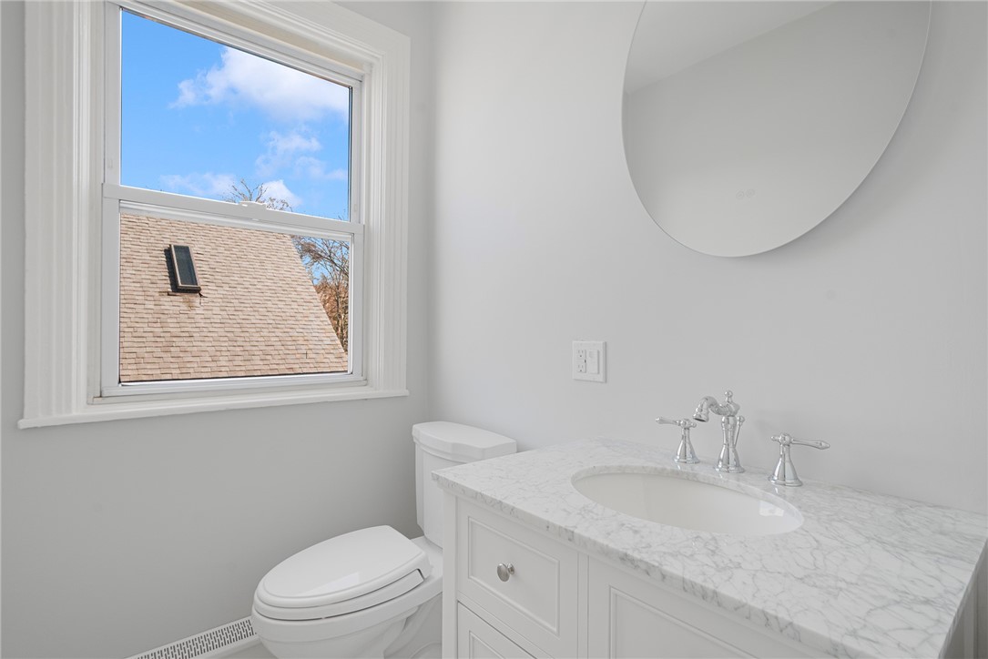 41 Doyle Avenue, Unit 3 Providence, RI 02906 - Photo 12 of 18