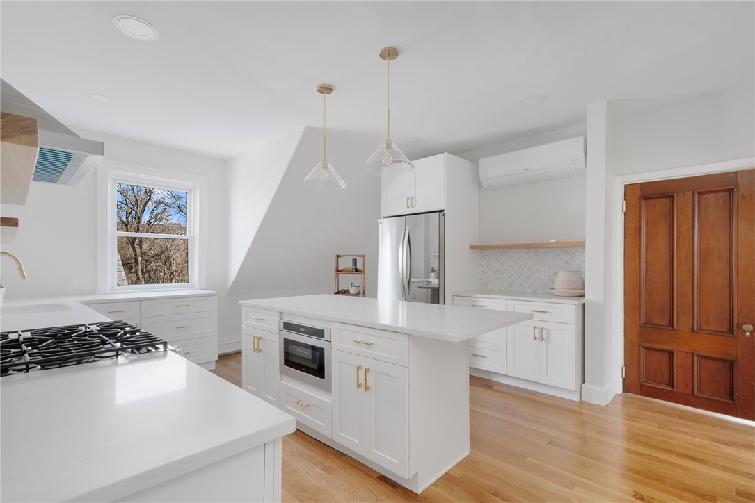 41 Doyle Avenue, Unit 3 Providence, RI 02906 - Photo 8 of 18