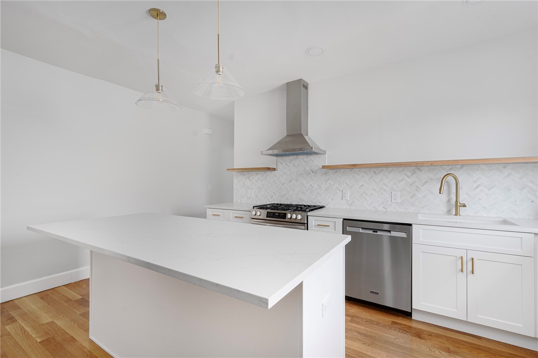 41 Doyle Avenue, Unit 3 Providence, RI 02906 - Photo 10 of 18