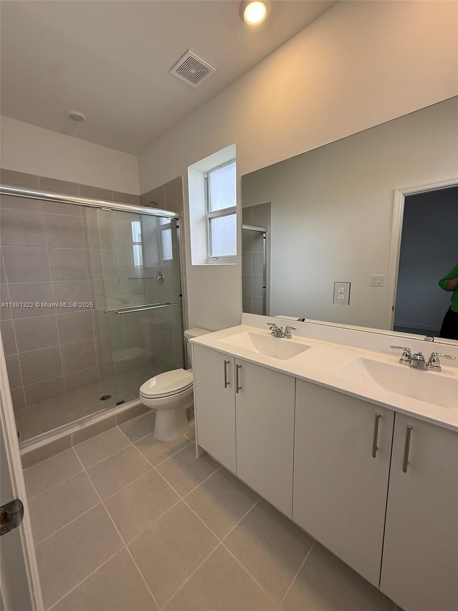 2582 Southeast 29th Street, Unit 2582 Homestead, FL 33035 - Photo 12 of 20
