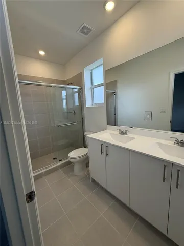 $2,425 | 2582 Southeast 29th Street, Unit 2582, Homestead, FL 33035