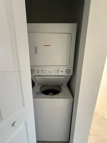 $2,425 | 2582 Southeast 29th Street, Unit 2582, Homestead, FL 33035