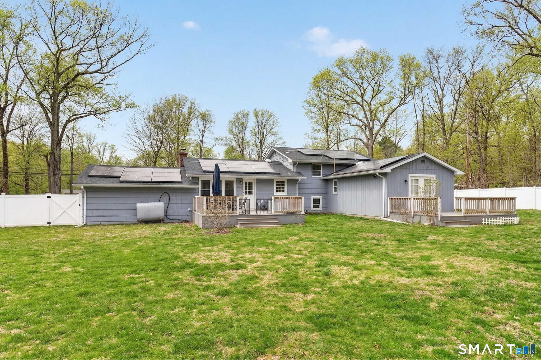 375 Sea Hill Road North Branford, CT 06471 - Photo 41 of 46