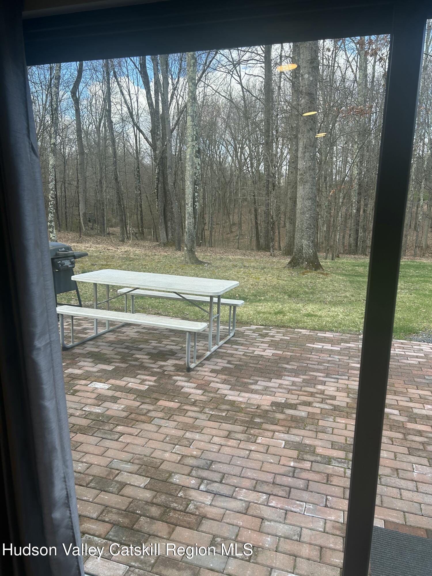 72 Forest Glen Road, Unit STUDIO Gardiner, NY 12561 - Photo 11 of 15 a bathroom with a bathtub