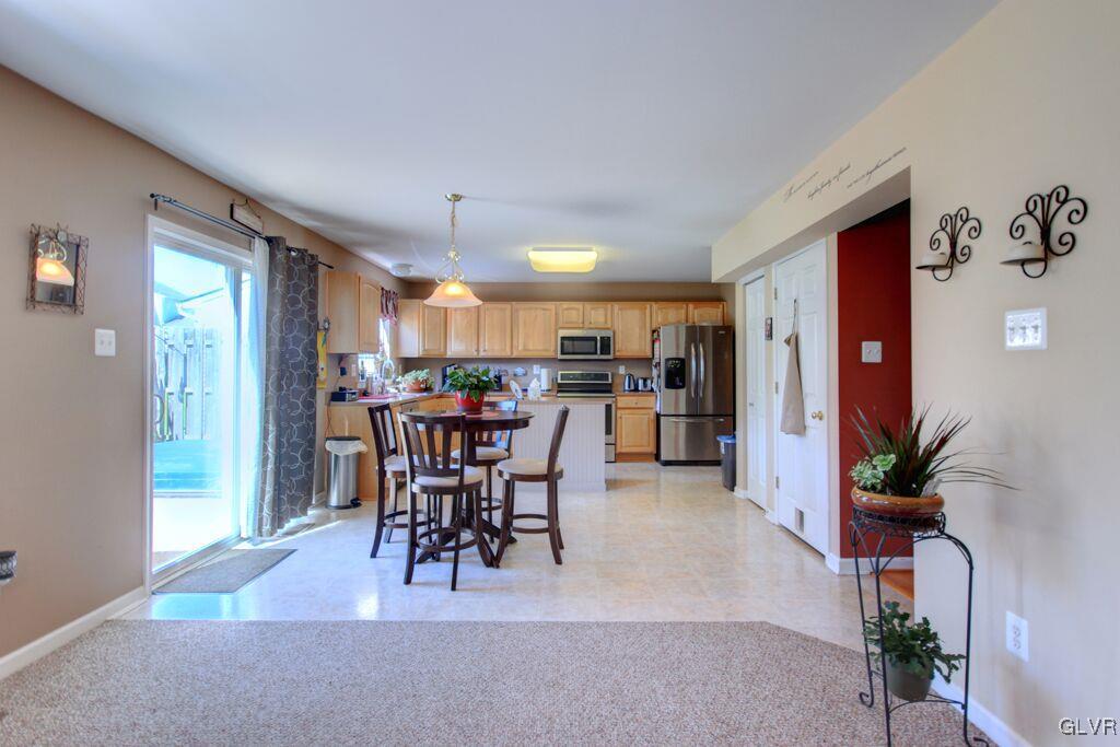 1145 Tyler Way Bethlehem, PA 18017 - Photo 10 of 25 Gallery Image 10