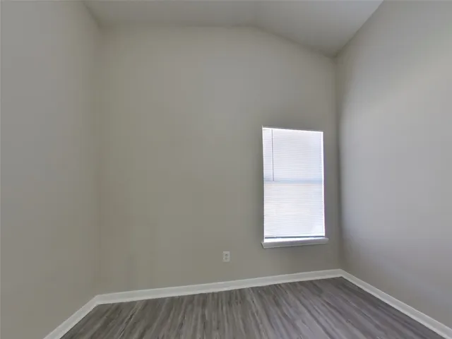 $1,559 | 3114 Kelling Street, Houston, TX 77045