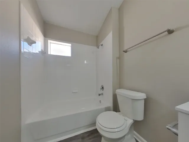 $1,559 | 3114 Kelling Street, Houston, TX 77045