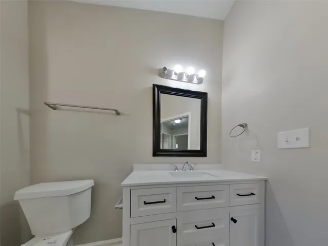 $1,559 | 3114 Kelling Street, Houston, TX 77045