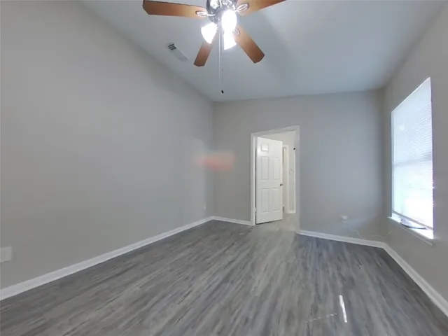 $1,559 | 3114 Kelling Street, Houston, TX 77045