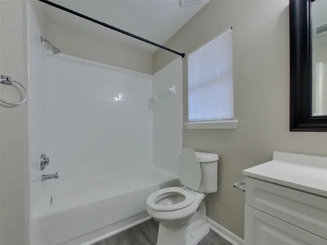 $1,559 | 3114 Kelling Street, Houston, TX 77045