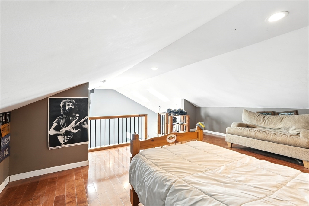47 Old Chester Road Huntington, MA 01050 - Photo 7 of 36