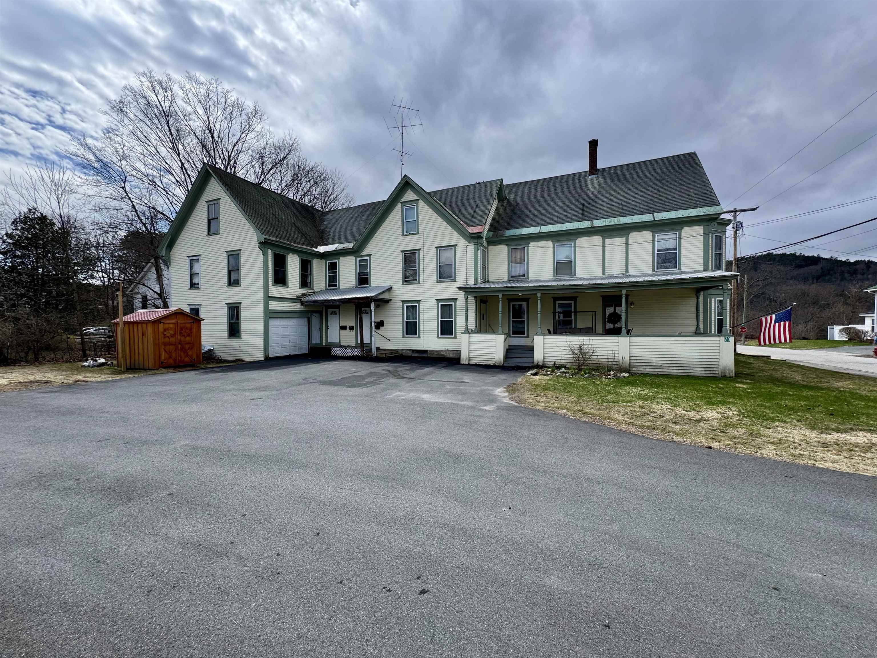 20 Pine Street Haverhill, NH 03785 - Photo 2 of 20
