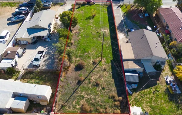an aerial view of a house having outdoor space