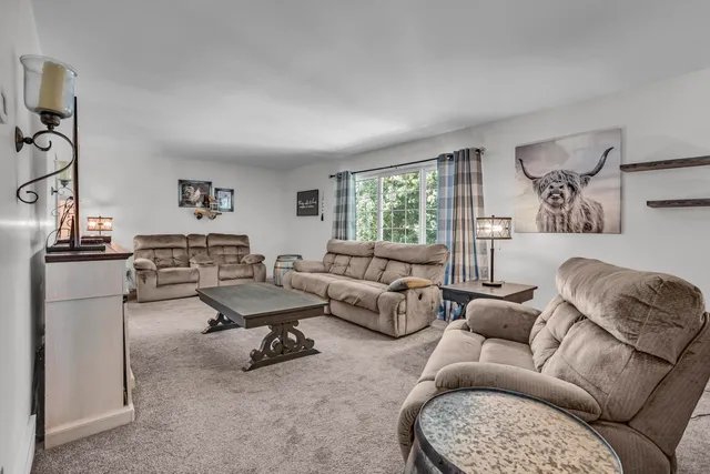 $339,500 | 2466 Smiley Way, Jackson, MI 49203