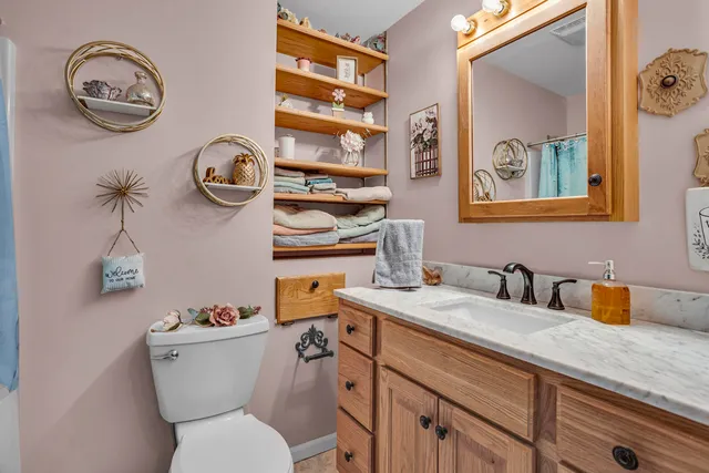 $339,500 | 2466 Smiley Way, Jackson, MI 49203