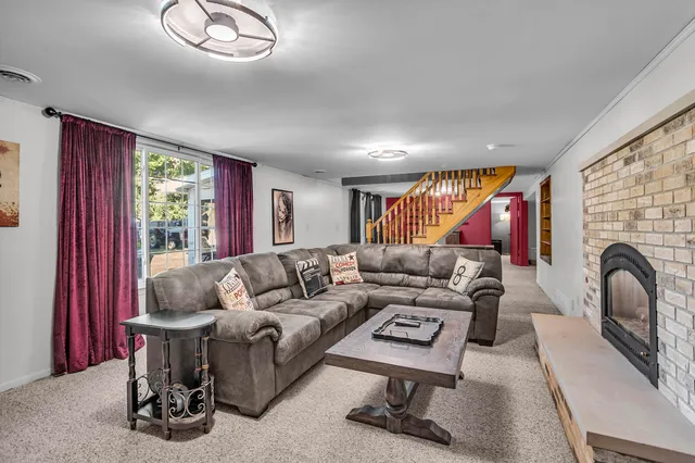 $339,500 | 2466 Smiley Way, Jackson, MI 49203