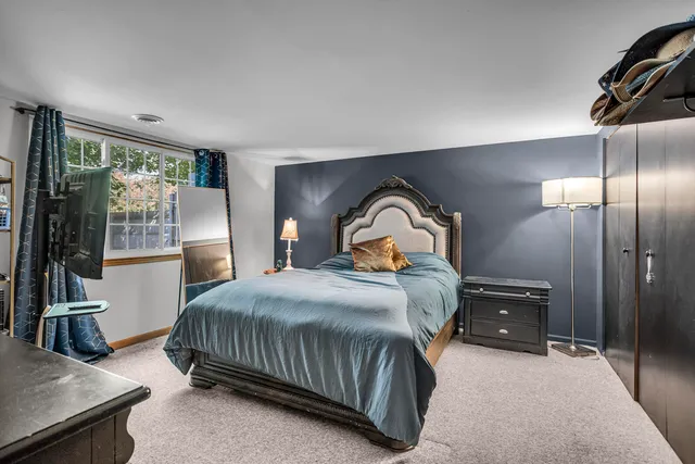 $339,500 | 2466 Smiley Way, Jackson, MI 49203