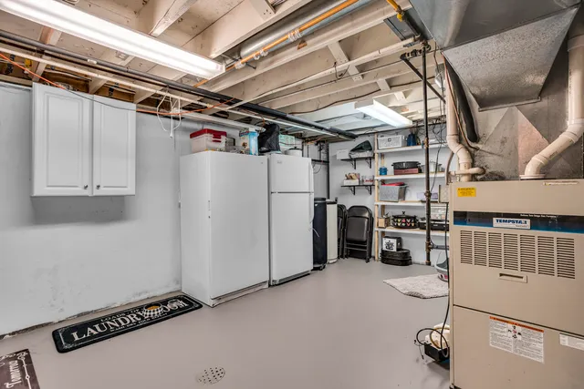 $339,500 | 2466 Smiley Way, Jackson, MI 49203