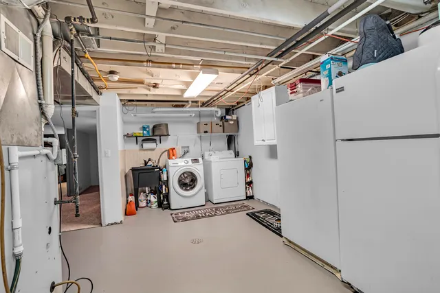 $339,500 | 2466 Smiley Way, Jackson, MI 49203