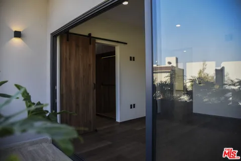 $675,000 | 1 La Espiga Avenue, Unit 108, Other, XX 76146