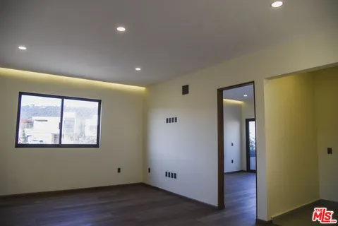 $675,000 | 1 La Espiga Avenue, Unit 108, Other, XX 76146