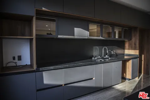 $675,000 | 1 La Espiga Avenue, Unit 108, Other, XX 76146