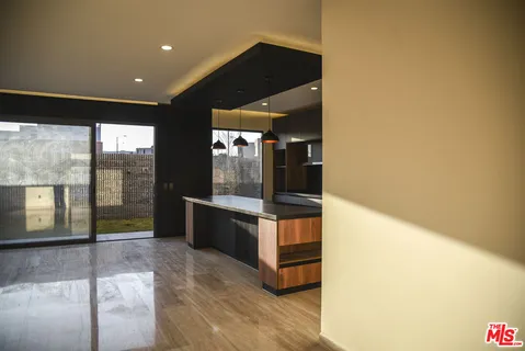 $675,000 | 1 La Espiga Avenue, Unit 108, Other, XX 76146