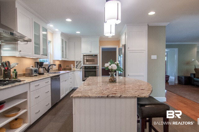 133 McGregor Avenue Mobile, AL 36608 - Photo 17 of 38 Open Concept!