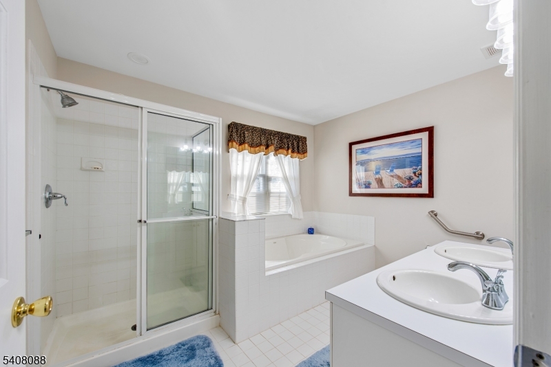 136 Crestview Lane Mount Arlington, NJ 07856 - Photo 18 of 29