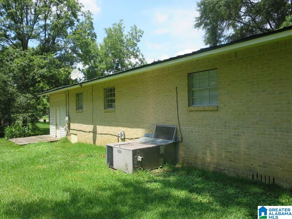 304 Elm Street Southeast Leeds, AL 35094 - Photo 3 of 17