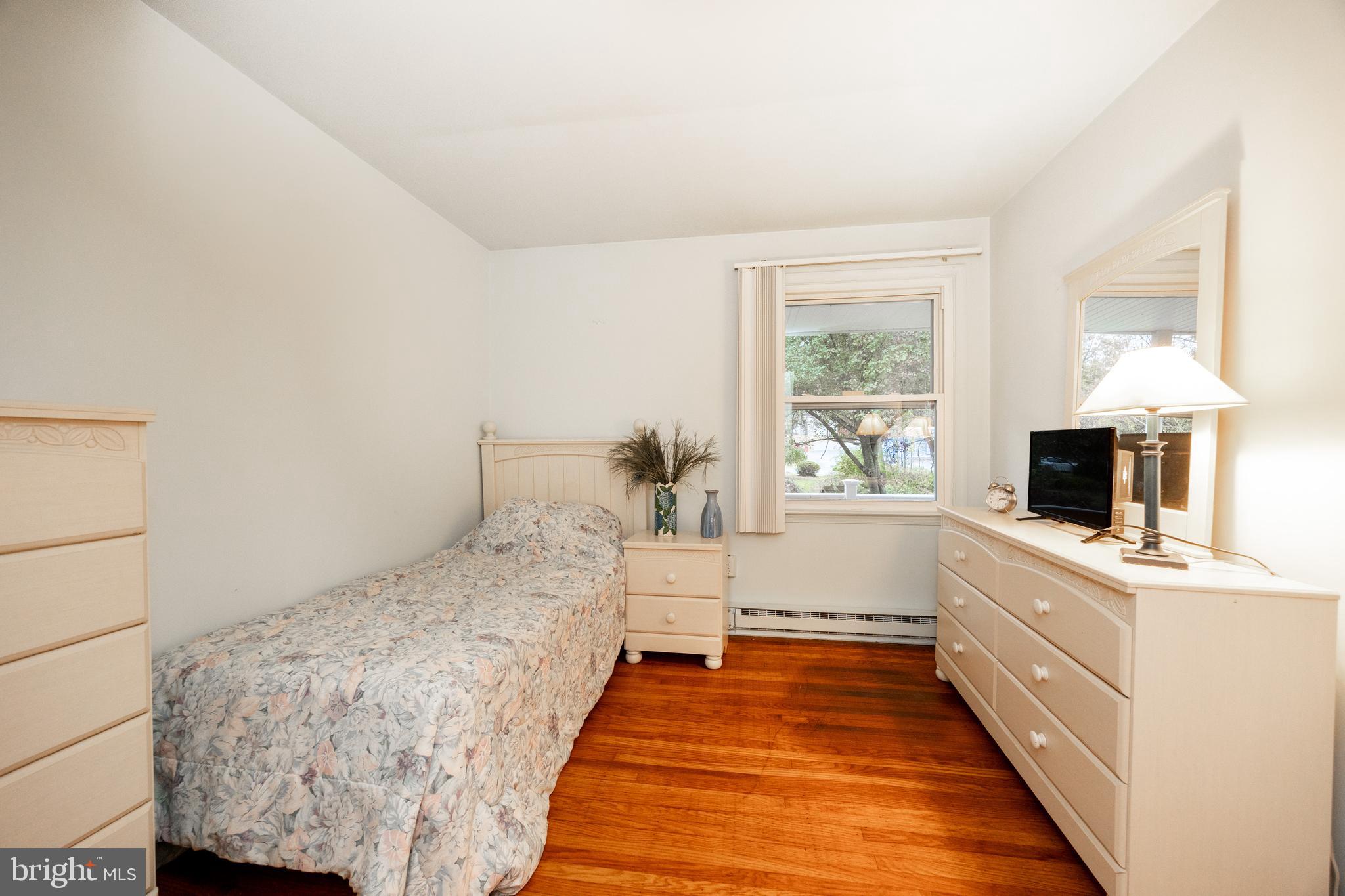 1435 Lenape Road West Chester, PA 19382 - Photo 19 of 35 Bedroom 3