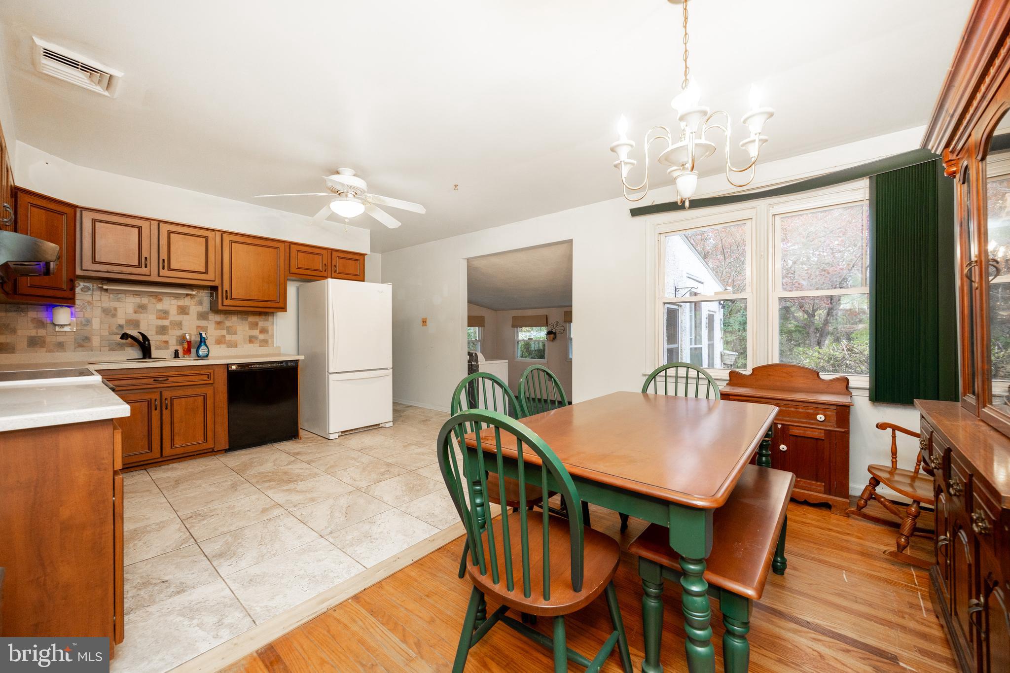 1435 Lenape Road West Chester, PA 19382 - Photo 10 of 35 Kitchen/Dining