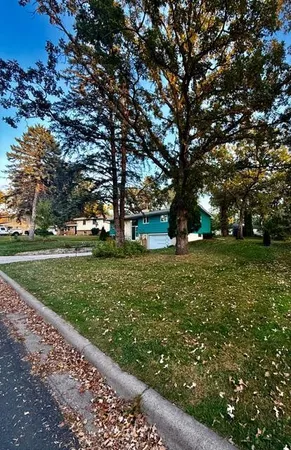 $399,900 | 160 Stonybrook Way Northeast, Fridley, MN 55432