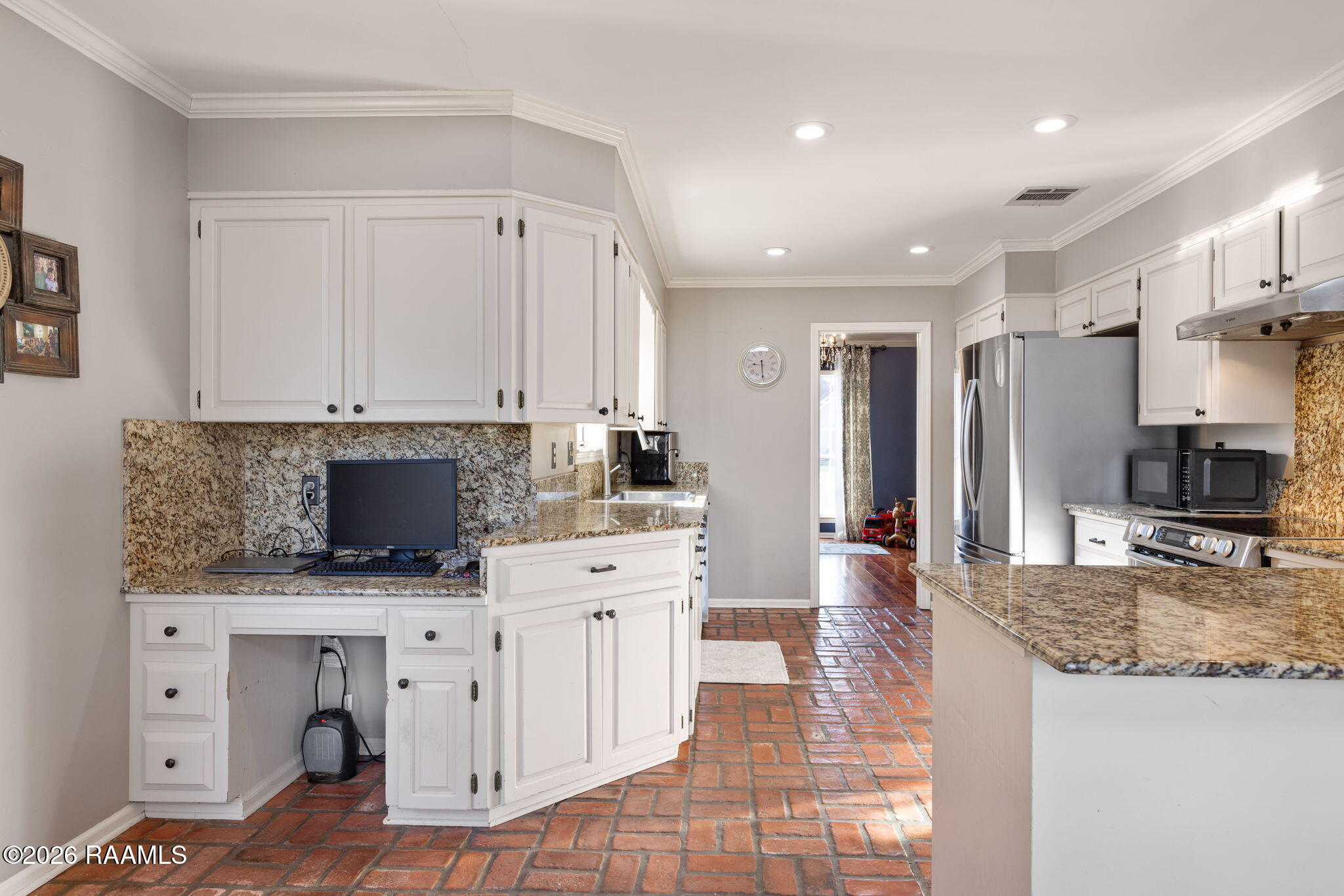 407 Kilbourne Circle Carencro, LA 70520 - Photo 11 of 27 Computer Nook | Kitchenne Cir-11