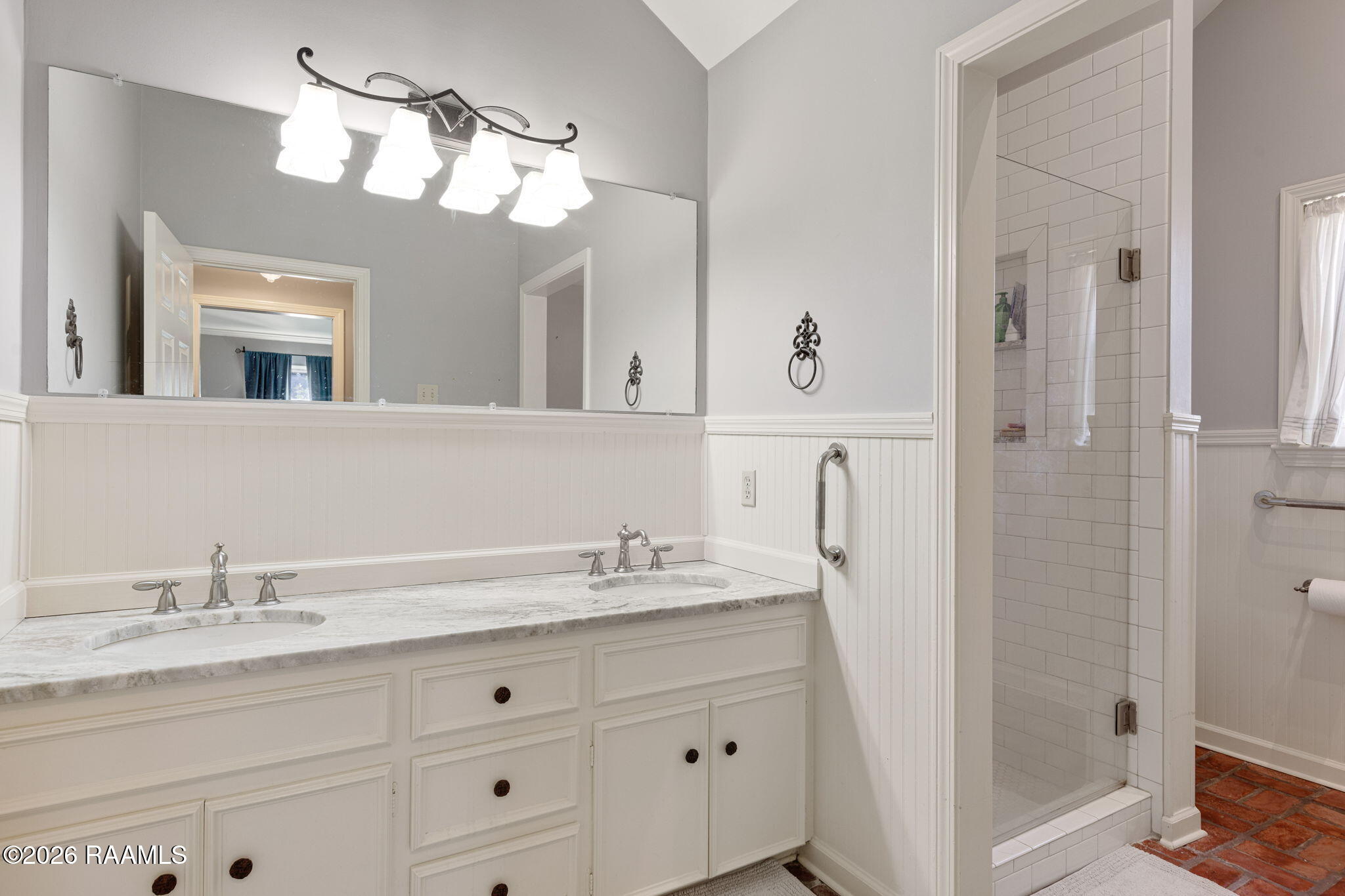 407 Kilbourne Circle Carencro, LA 70520 - Photo 18 of 27 Primary Bath