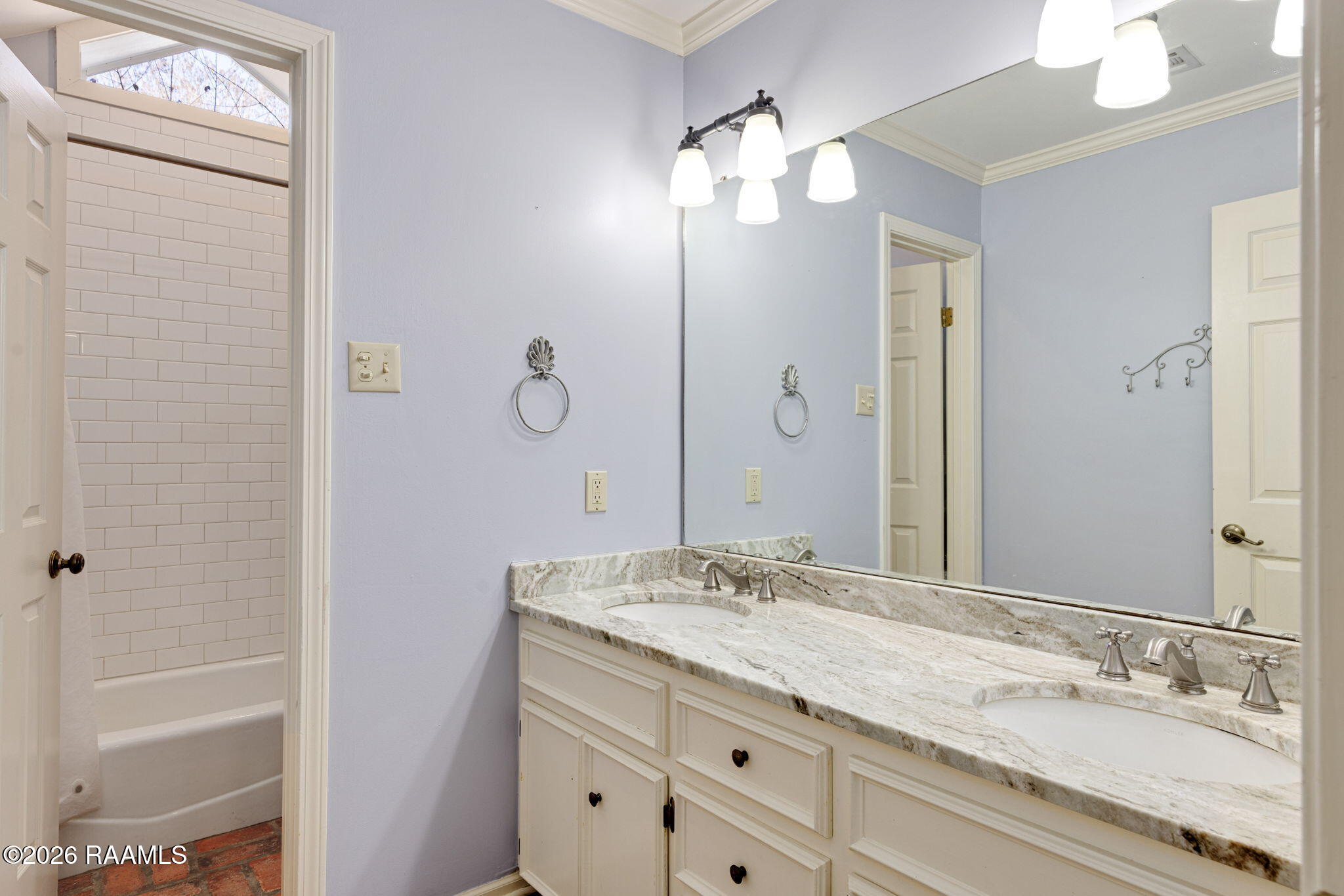 407 Kilbourne Circle Carencro, LA 70520 - Photo 21 of 27 Hall Bath