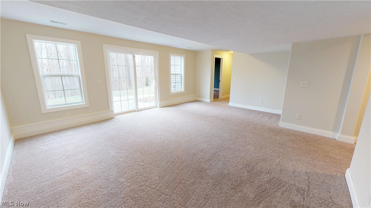 35858 Ridge Road Willoughby, OH 44094 - Photo 30 of 34