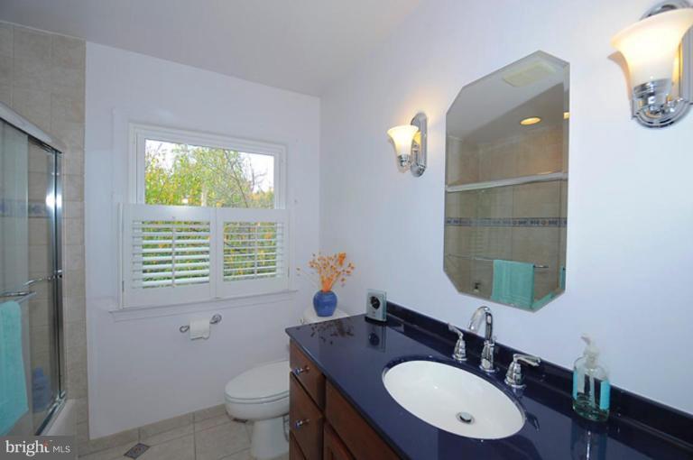 1224 Kathryn Road Silver Spring, MD 20904 - Photo 16 of 30 Bath #2