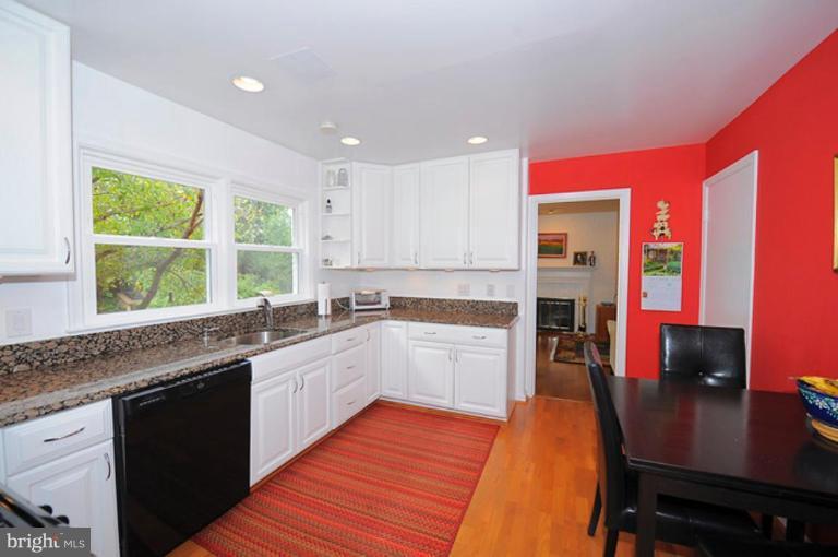 1224 Kathryn Road Silver Spring, MD 20904 - Photo 6 of 30 Kitchen