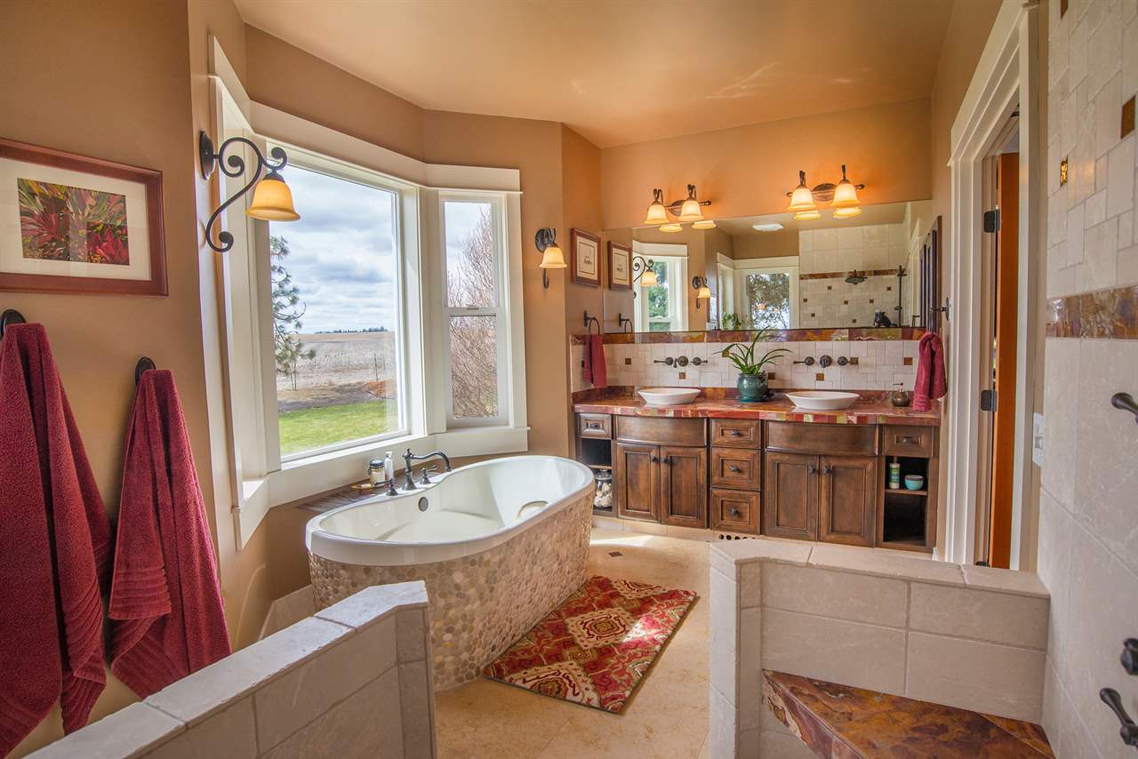 15620 Cheney Spokane Road Cheney, WA 99004 - Photo 11 of 20