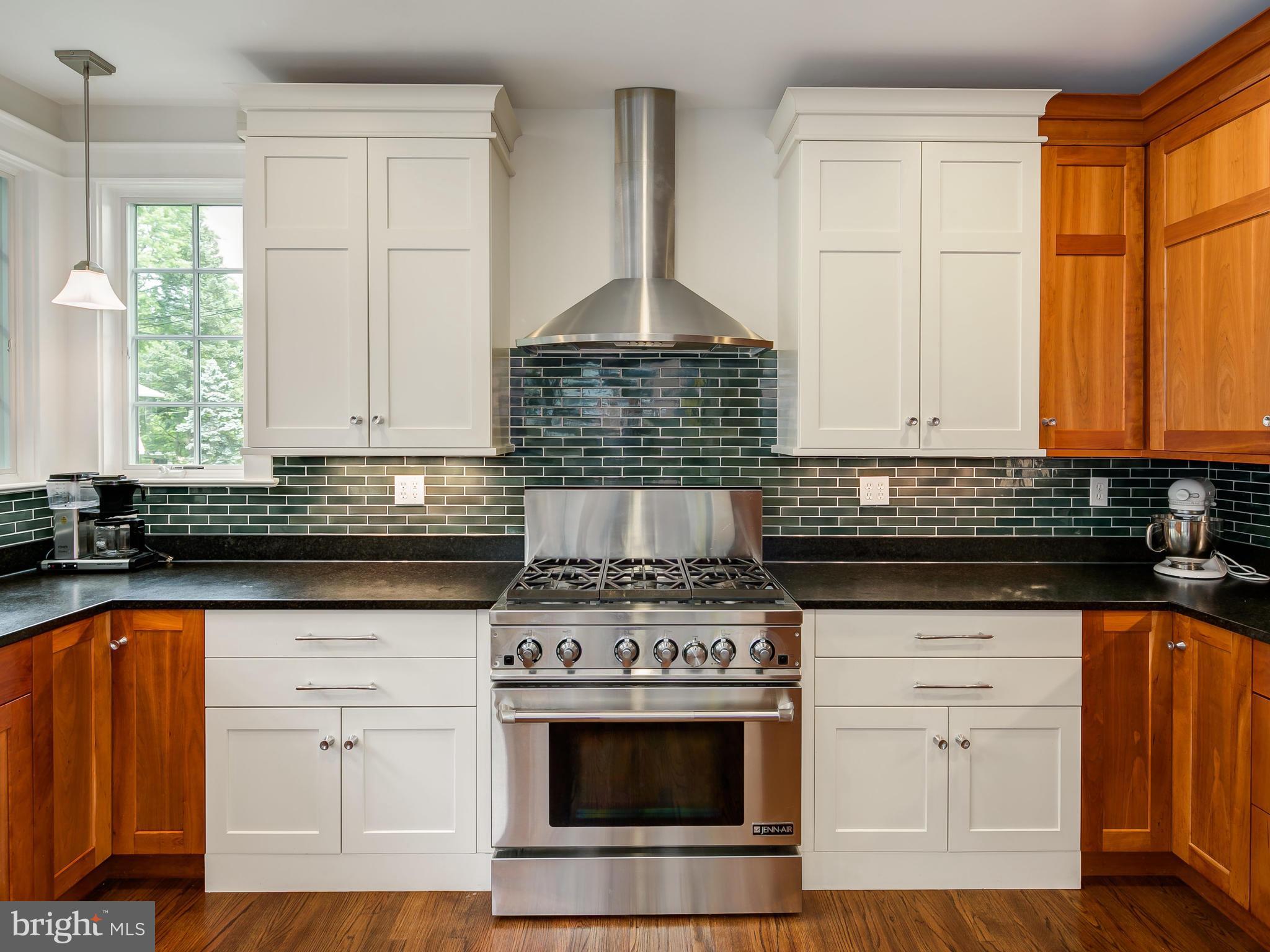 5528 Broad Branch Road Northwest Washington, DC 20015 - Photo 12 of 30 Kitchen