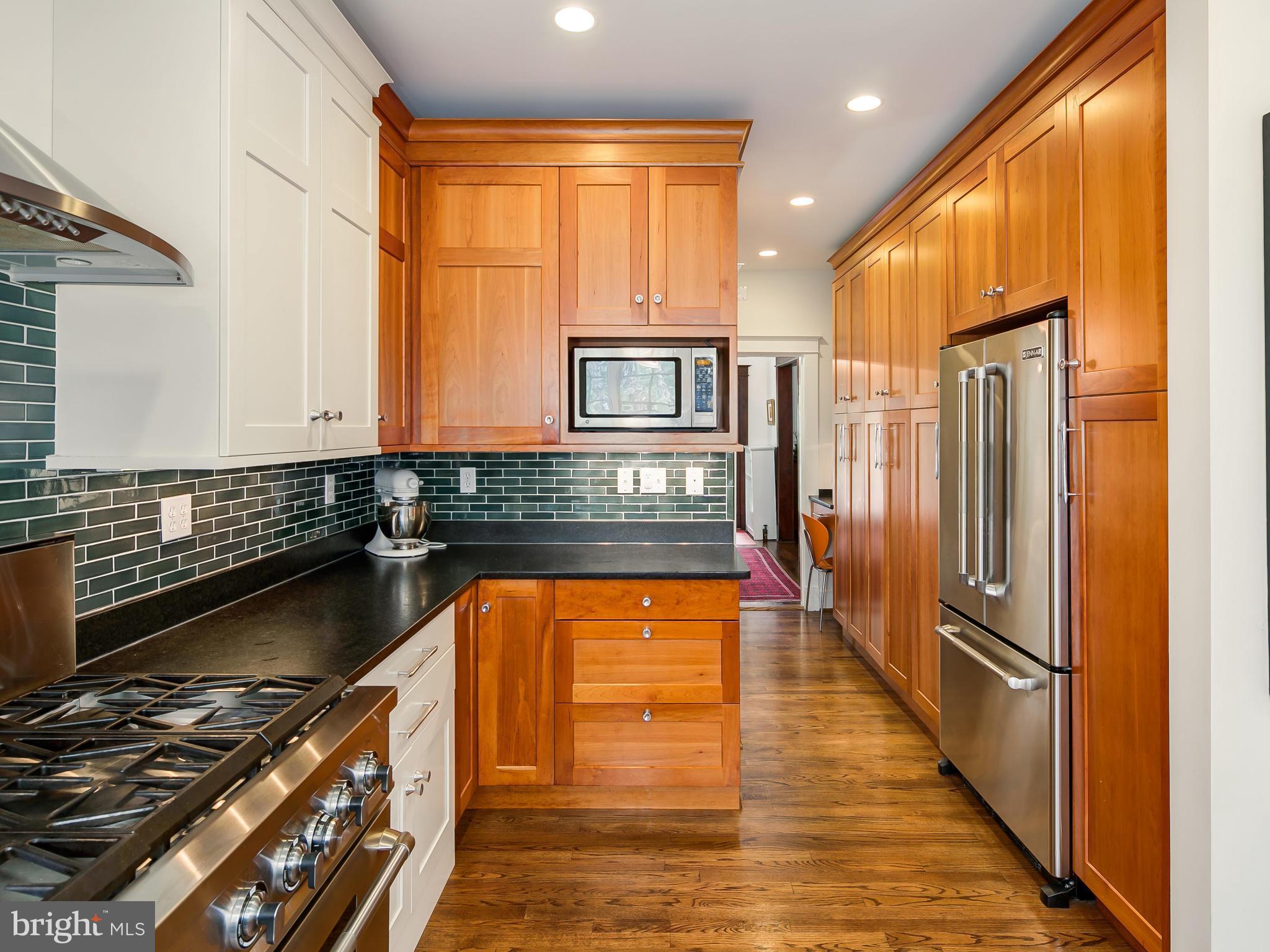 5528 Broad Branch Road Northwest Washington, DC 20015 - Photo 13 of 30 Kitchen